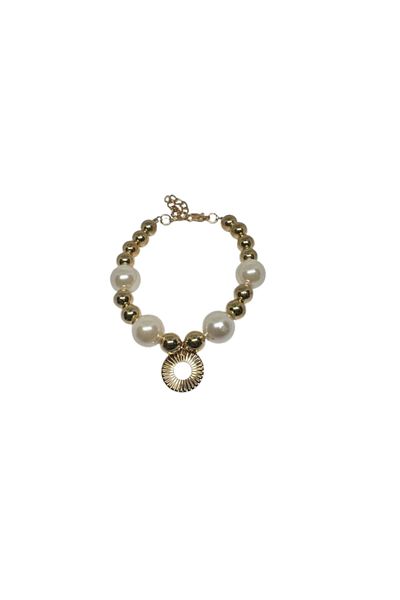 Blusmart Elegant Bracelet with Pearls and Golden Beads, Decorated with Pendant