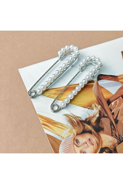 PlateraShop Safety Pin Statement Set for Women – Stylish Accessories, Modern Gift for Her