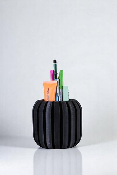 Evene Suport pentru stilou Suport pentru stilou de birou Organizator Suport pentru stilou Culoare neagra Model 79
