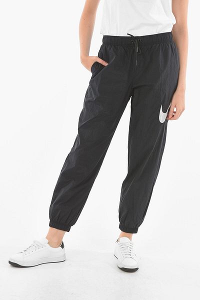 Nike Mid Waist Loose Fit Joggers With Contrasting Logo