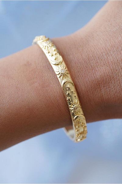 AŞIK ACCESSORIES Moon Star Embroidered Handcuff Bracelet