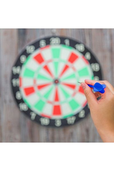 ideal STORE Set of 12 idealSTORE Professional Darts, Made of High Quality Material, Includes 200 V