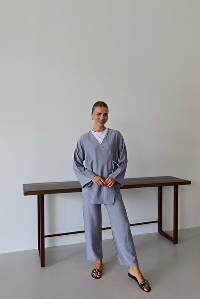 ilmek Women's Crinkle Textured Wrap Kimono Set