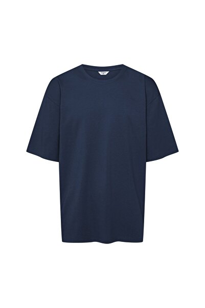 Henderson Classic men's t-shirt simplicity elegance & Minimalist design & Qua...
