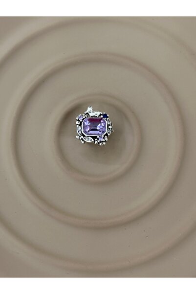 BY YASİN TOPÇU Authentic Charm with Lavender Tale