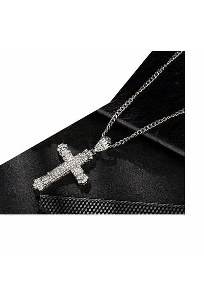 MBrands Lanț pandantiv în formă de cruce, 8,5 x 4,5 cm, decorat cu cristale de zirconiu, argintiu