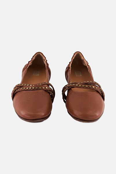 Fitflop Women Cognac Slip On Flats, Brown