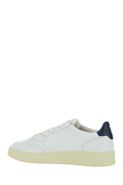 AUTRY 'Medalist Low' White Sneakers With Navy Blue Heel Tab In Leather Man