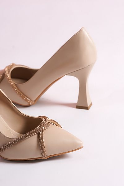 Hvz Trend Stone Detailed Pointed Toe Bow Heeled Shoes