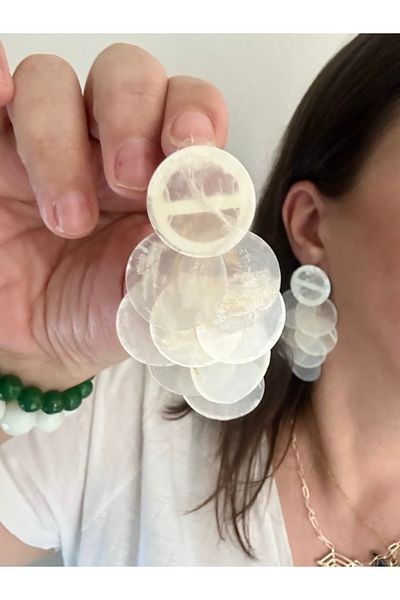 ALS Tasarım Dünyası Women's White Color Pearlescent Acrylic Dangle Model Earrings Length: 7 cm