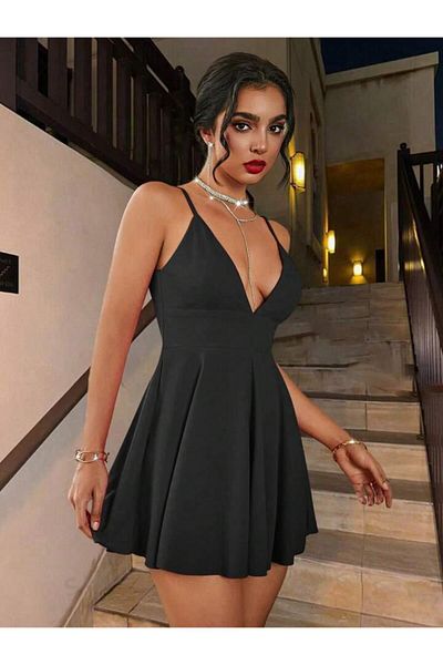 HayalGecesi Stylish Black Backless Mini Evening Dress