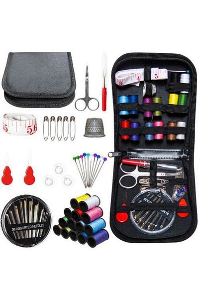 ideal STORE Kit de cusut Little Tailor IdealStore, cu ace, papiote, foarfece si alte accesorii Dimensiune 12,5 x
