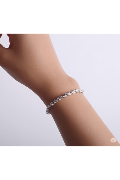 FAMEMUS ACCESSORY Flat Flat Chain Bracelet Special for Love and Special Occas...