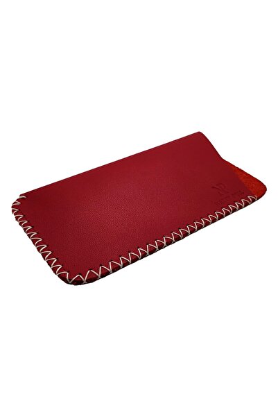 Natty Pell Glasses case Natty Pell in leather, red with white stitching in x, size L