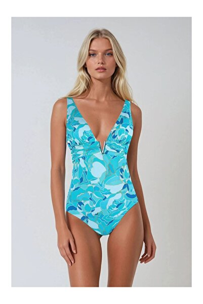 Kom أرييل مايو