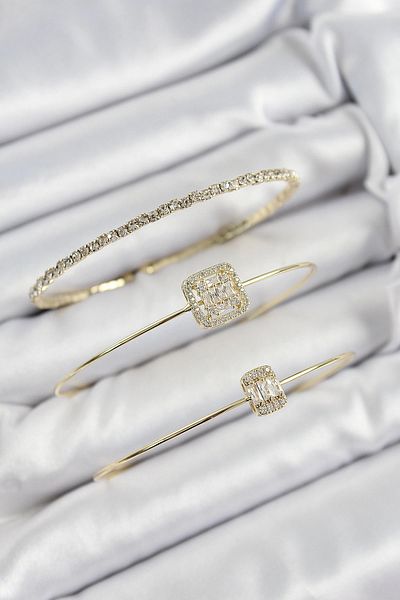 Clariss Brass Zircon Stone Baguette Model Gold Color Vip 3-Piece Women's Bracelet