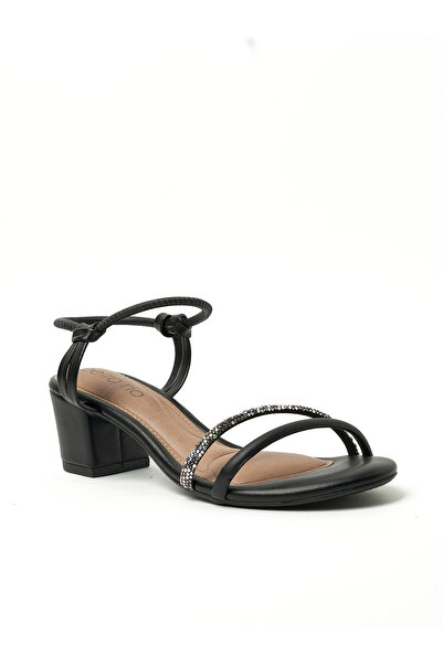 Beira Rio Women's Low Heel Sandals – Elegant & Comfortable Footwear for Daily...