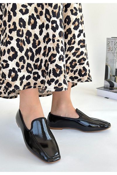 Zerenyus Betra Black Patent Leather Classic Ballerina Shoes