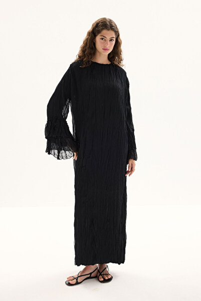 Hooopstore Μαύρο φόρεμα από σιφόν με λεπτομέρεια μανίκι