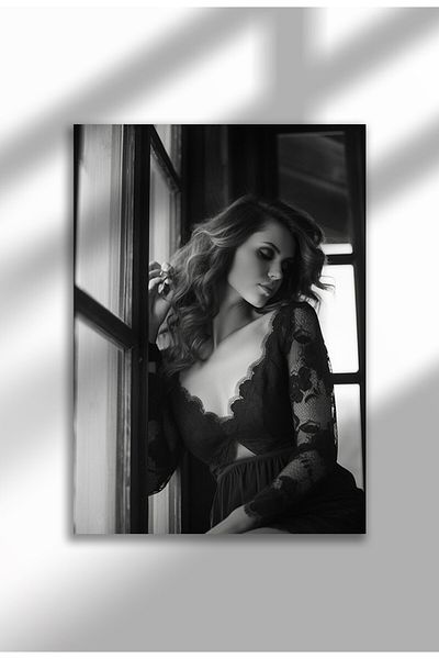 21mxm Vintage Photography Poster, Feminist Street Style, Black & White Canvas, Rebel Muse 2025
