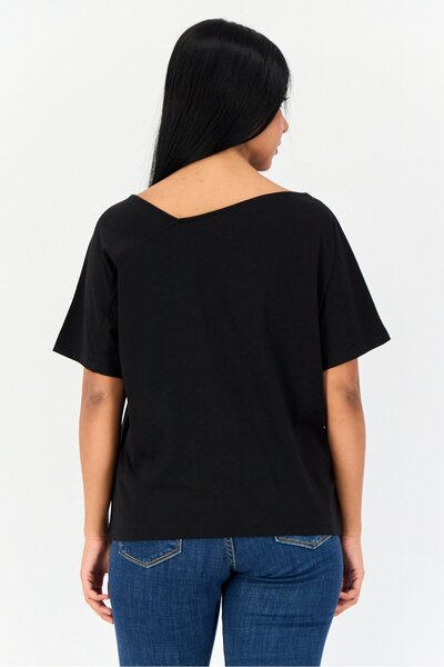 Giordano Women Asymmetrical Neck Short Sleeve Plain T-Shirt, Black
