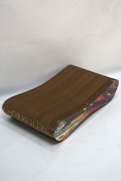 Bestie Cat Scratching Sofa Cardboard Cat Scratching Horizontal Scratching- Small (43X24X8,5 cm)