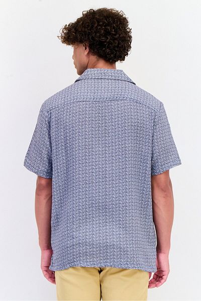 Vince Camuto Men Regular Fit Short Sleeve Allover Print Casual Shirt, Multicolor