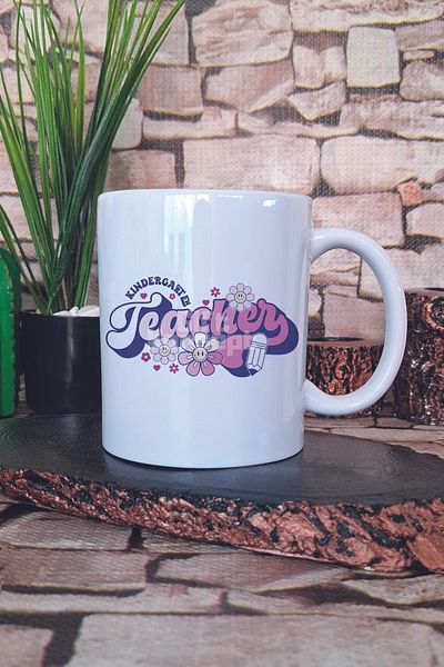 giftkonsept Groovy Kindergarten Teacher Distressed Printed Retro Gift Printed Tea Coffee Presentation Mug Cup