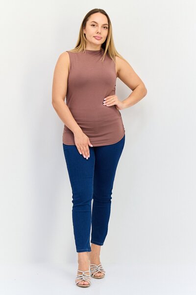 Bebe Women Round Neck Sleeveless Solid Tank Top, Brown