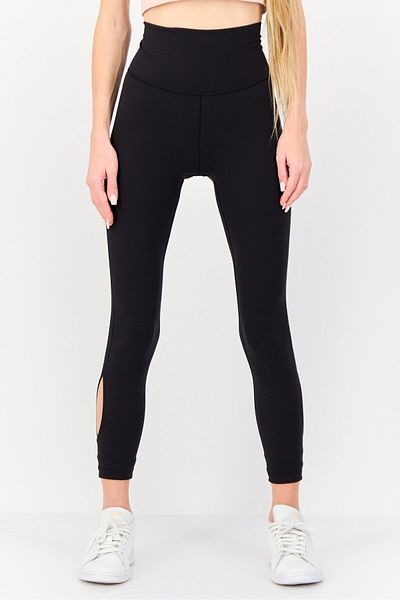 adidas Women Tight Fit Solid 7/8 Training Tights, Black