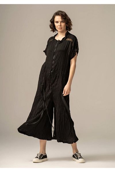 MARE BUTİK Where Elegance and Comfort Meet: Crinkle Jumpsuit - Green