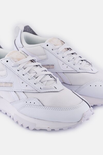 Reebok Women Lx2200 Lace Up Running Shoes, White