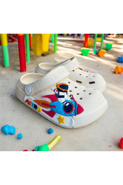 Hızlı Al صنادل كروس للأطفال والرضع. شباشب كروس للشاطئ وحمام السباحة للاستخدام اليومي للأطفال