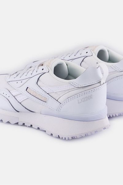 Reebok Women Lx2200 Lace Up Running Shoes, White