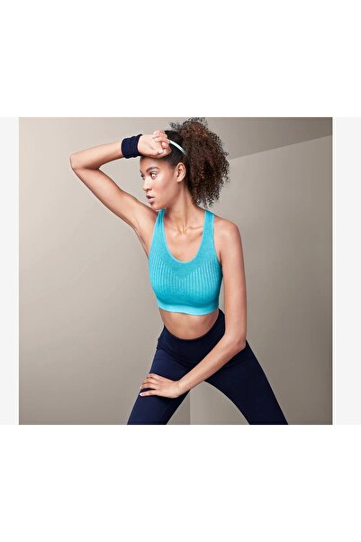 Tchibo Women Seamless Sport Crop Top, Molted Turquoise