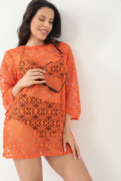 BY PAPI Open Back Lace Dress