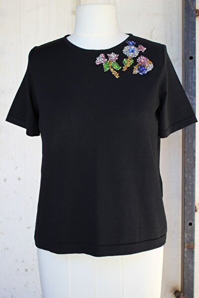 trikobis ÇİÇEK İŞLEME DETAYLI ÖZEL TASARIM TRİKO BLUZ