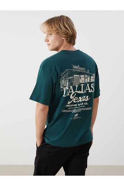 LC Waikiki Πράσινο ανδρικό μπλουζάκι με λαιμόκοψη Dallas με στάμπα από βαμβακερό 100% βαμβάκι