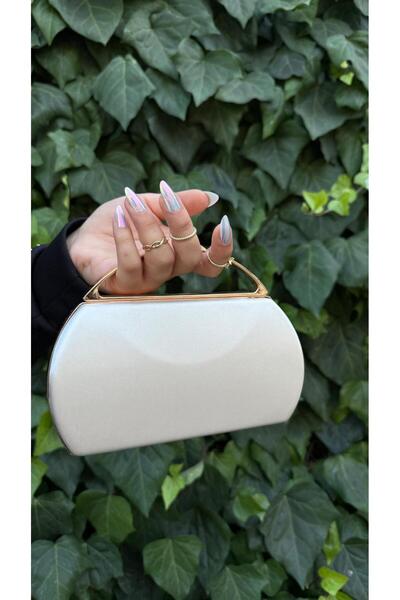 BRAVE BAG Gold Detail Skin Color Evening Bag-03
