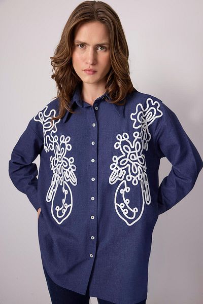 Touché Privé Contrast Embroidered Shirt