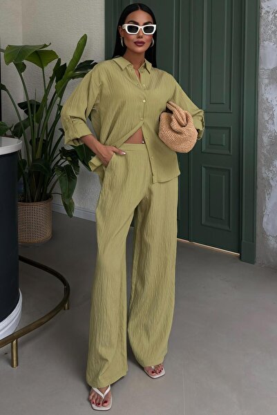 Lijuri Women's Green Cotton Self Embossing Striped Loose Suit