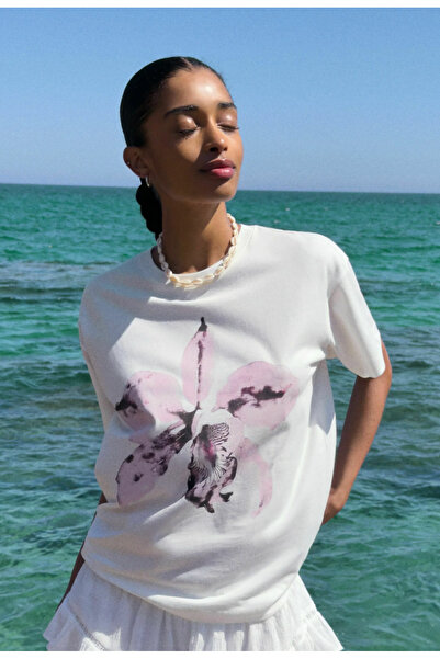 LAYORA Tricou alb supradimensionat pentru femei - Motiv cu flori roz cu efect...