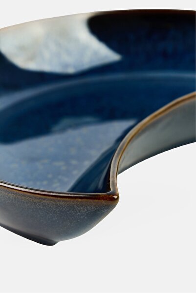 Fissman Ceramic Azur Crescent Moon Plate, Dark Blue