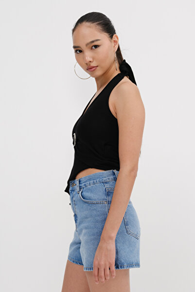 Addax Buckle Halter Neck Blouse B13972