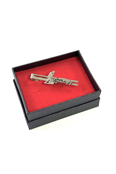 PİERRONİ Atam (İzindeyiz) Yazılı Kutulu Kravat İğnesi