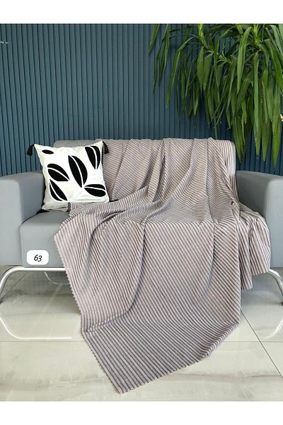 Bella Home Knitted Striped Sofa Cover - 170X210 cm