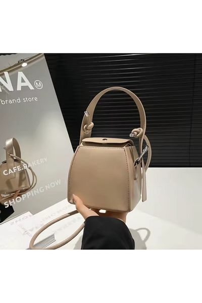 La Saade Blanche Cube-Quadrangle Smart Casual Beige Bag