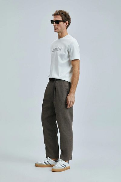 Lufian Think Modern Grafik T-Shirt Κρεμ