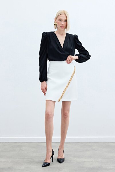 Sateen Zincir Aksesuarlı Mini Etek - Ekru