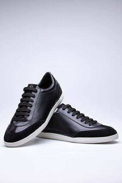 FARUK SAĞIN Black Darnel.